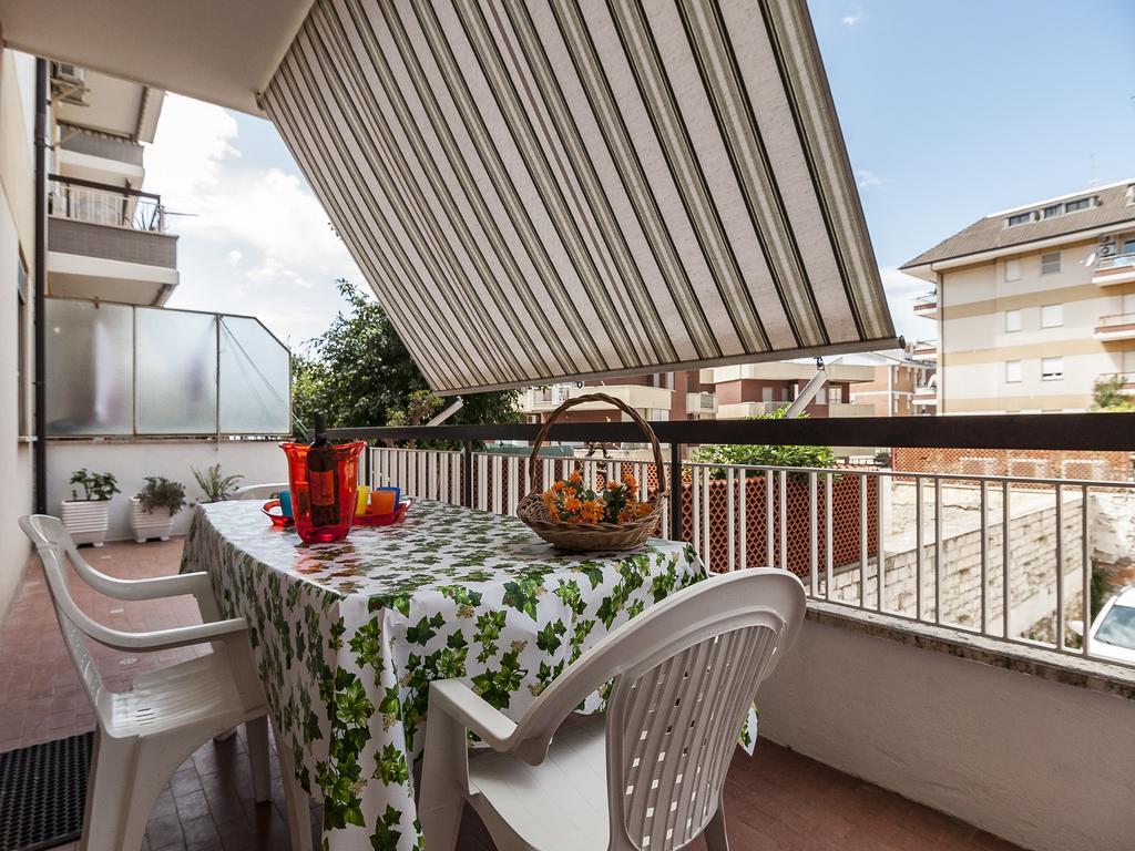 Casa Scilla Apartment Sperlonga Bagian luar foto