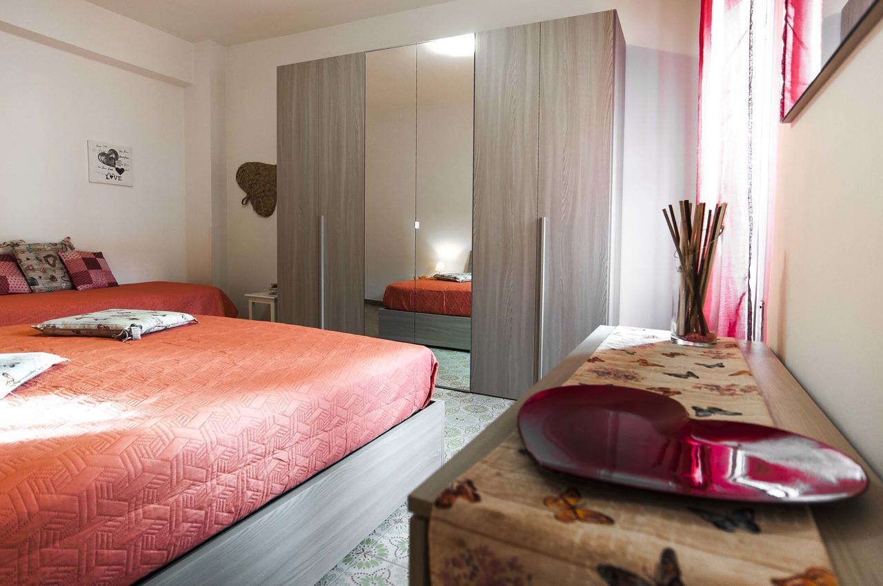 Casa Scilla Apartment Sperlonga Bagian luar foto